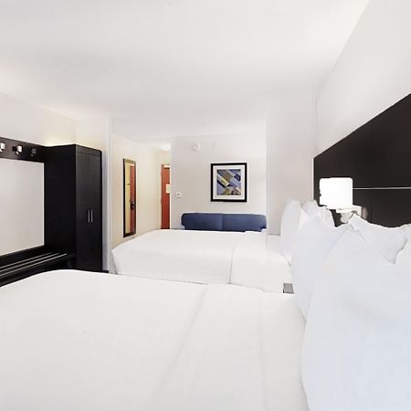 Holiday Inn Express New Orleans East By Ihg Екстер'єр фото