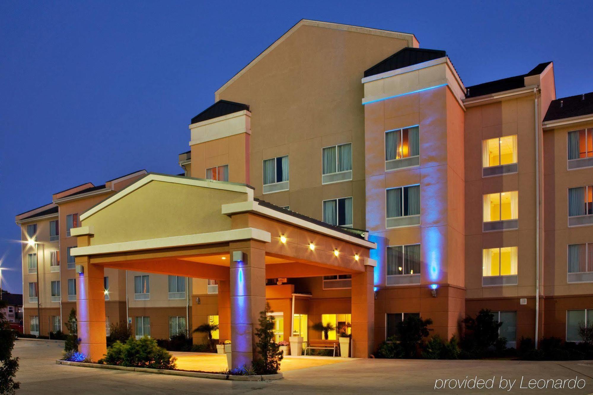 Holiday Inn Express New Orleans East By Ihg Екстер'єр фото