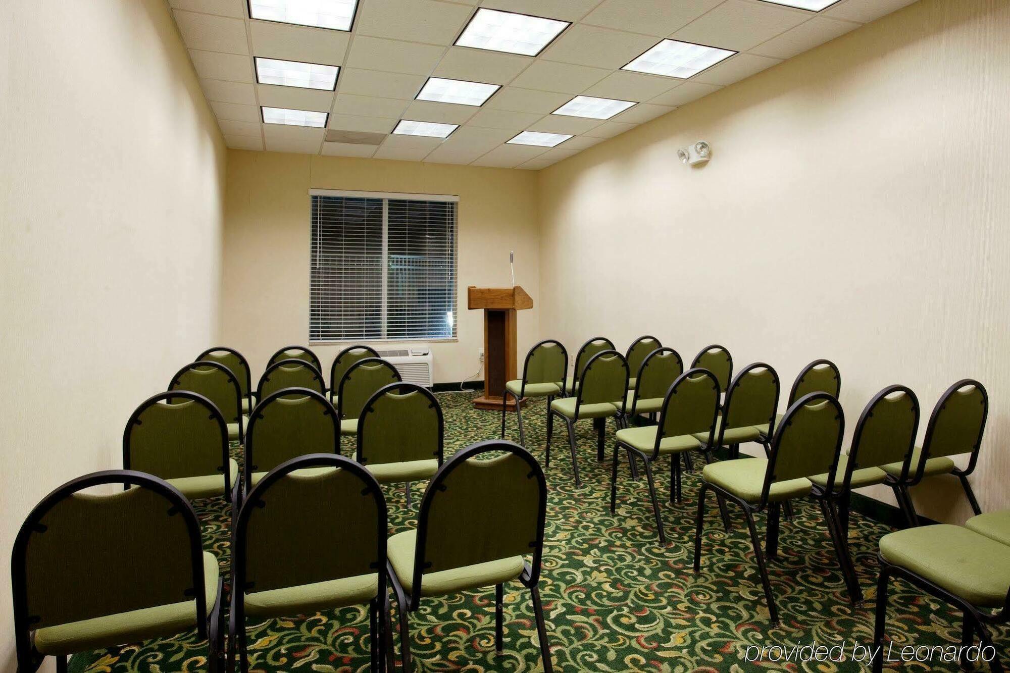 Holiday Inn Express New Orleans East By Ihg Екстер'єр фото